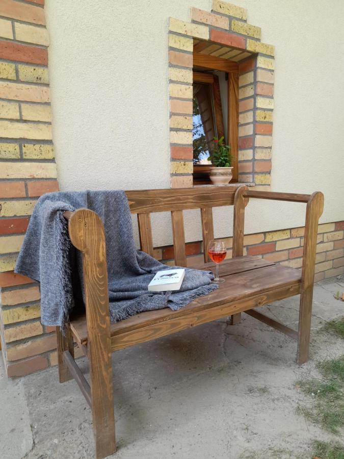 Apartmán Goher Pince Es Vendeghaz Csaszartoltes Exteriér fotografie